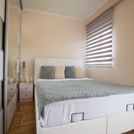 Apartment Luna *